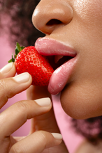Load image into Gallery viewer, Beauty Lip Gloss: Glazy Lips - Strawberry Mochi