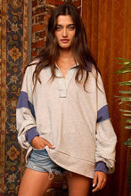 Load image into Gallery viewer, French Terry Knit Color-block Collared Loose Fit Top
