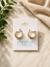 Load image into Gallery viewer, Kendra earrings
